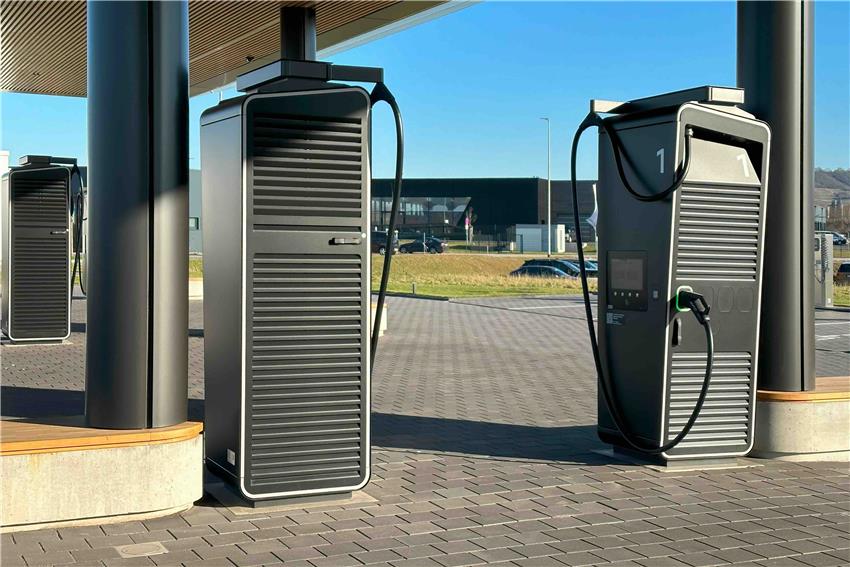 Croissance explosive des bornes de recharge publiques en Flandre en 2024