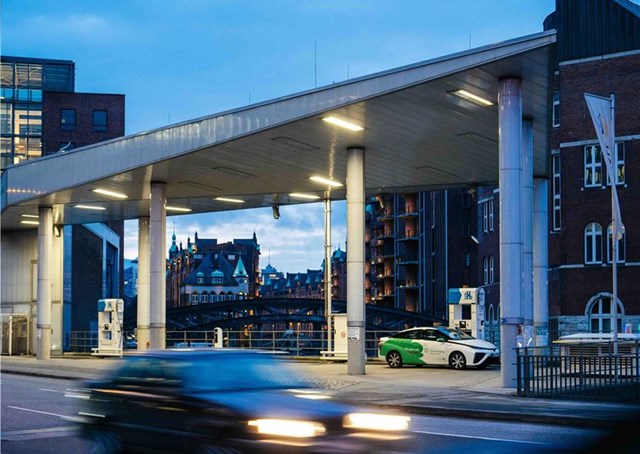 Le nouveau système de pile à combustible de Toyota : Une percée pour l'Hydrogène