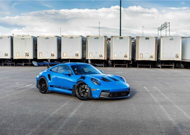 Porsche's perfecte storm: China zakt in, taksen bijten en EV's floppen