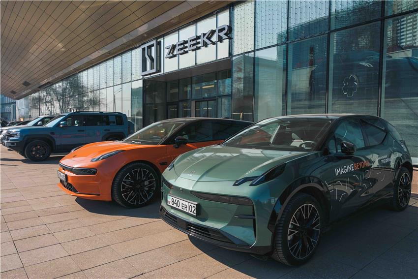 Chinese bliksem slaat in: Zeekr verovert België met elektrische bravoure