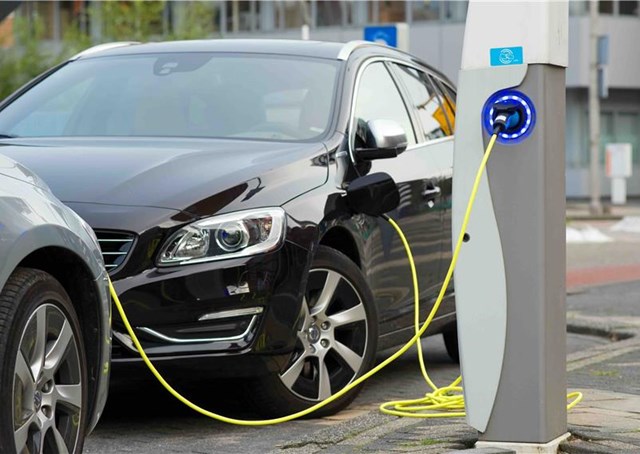 La promesse du PHEV : Montagnes dorées ou cage dorée ?