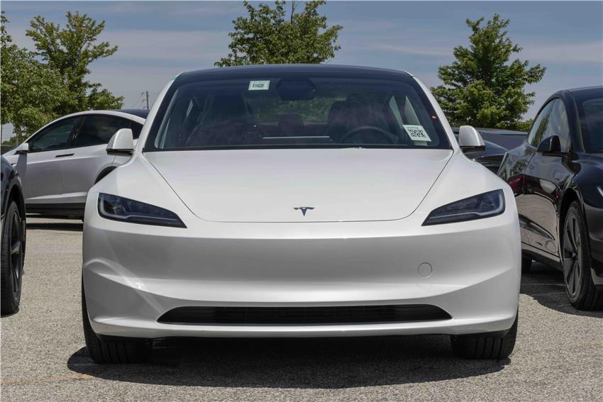 Electric cars that save your wallet and take you far: The top 10 under 50,000 euros