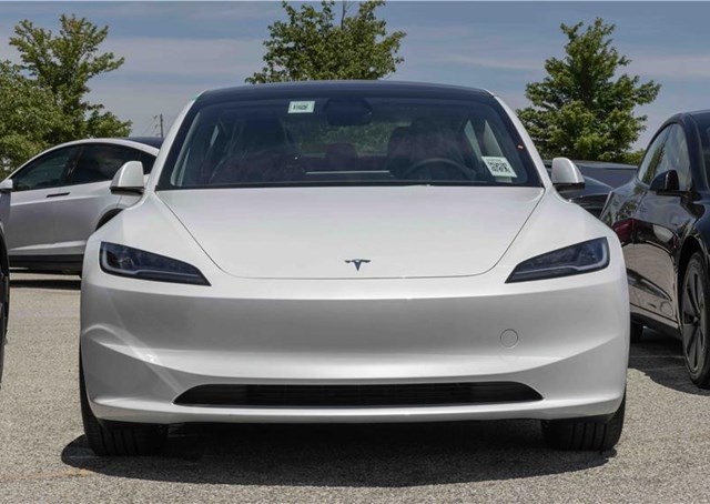 Les voitures électriques qui ménagent votre portefeuille et vous emmènent loin : le top 10 à moins de 50 000 euros