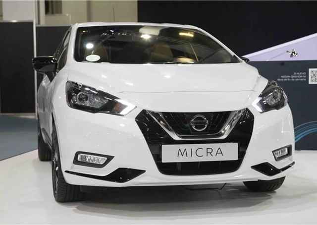Nissan micra vs. Renault 5 e-tech: De elektrische tweelingstrijd