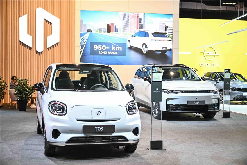 Electric hatchback revolution: leapmotor’s B05 takes on the giants