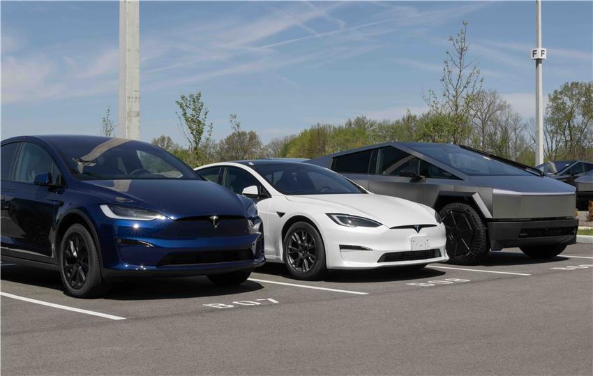 Tesla breathes new life into model S and X