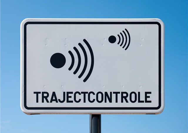 Trajectcontroles: vlaanderen's stille sabotage op de baan