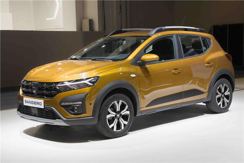 le roi low-cost de Dacia triomphe : pourquoi la Sandero domine l’europe (et les électriques arrivent en douce)