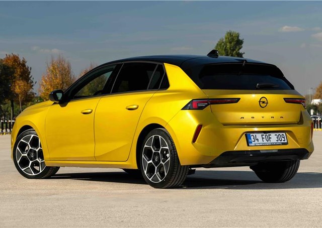 Opel Astra gets an electric jolt you can’t ignore anymore