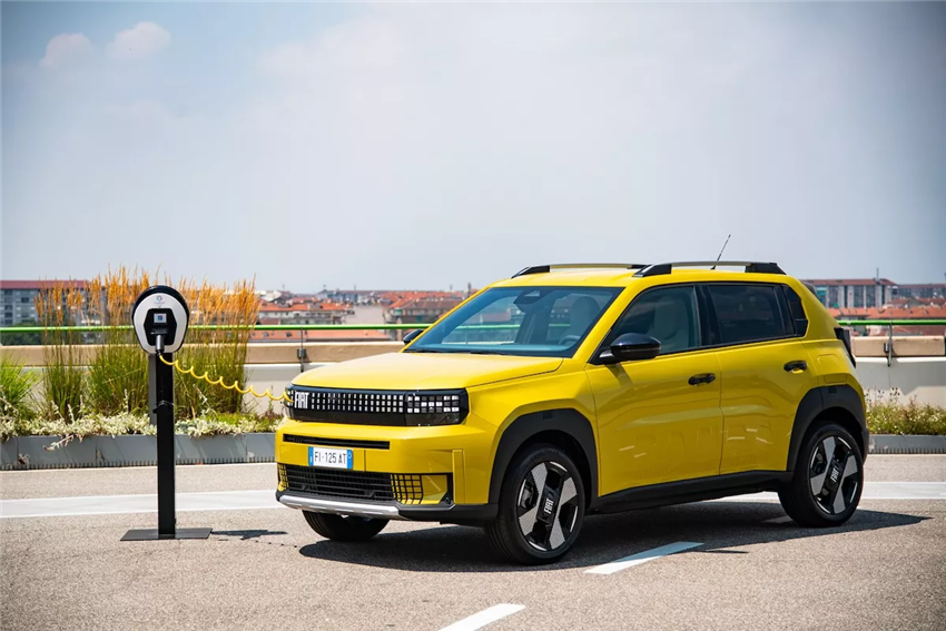 Fiat Introduceert Innovatieve Laadkabel voor Grande Panda