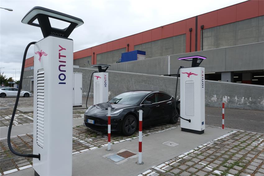 Explosion in the Number of Fast Chargers for Electric Vehicles in Belgium